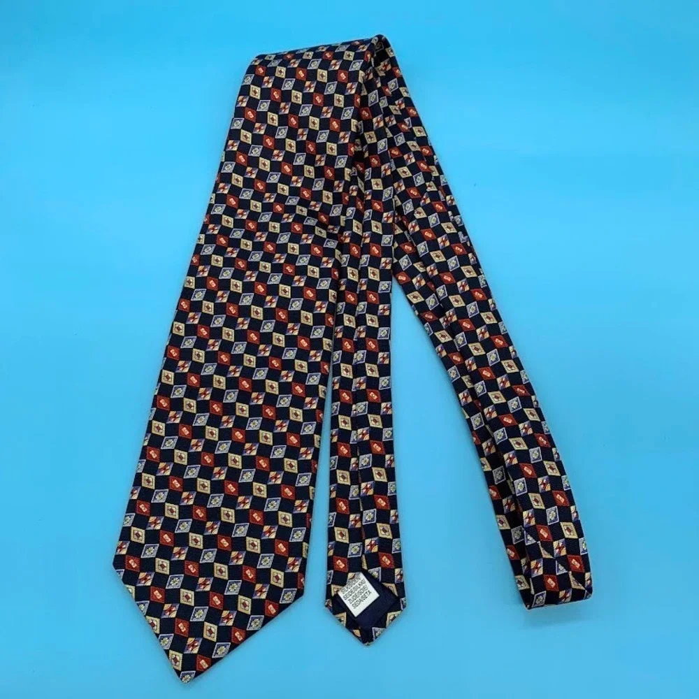 Vintage Charles Rose Geometric 100% Silk Preppy Men's Classic Neck Tie